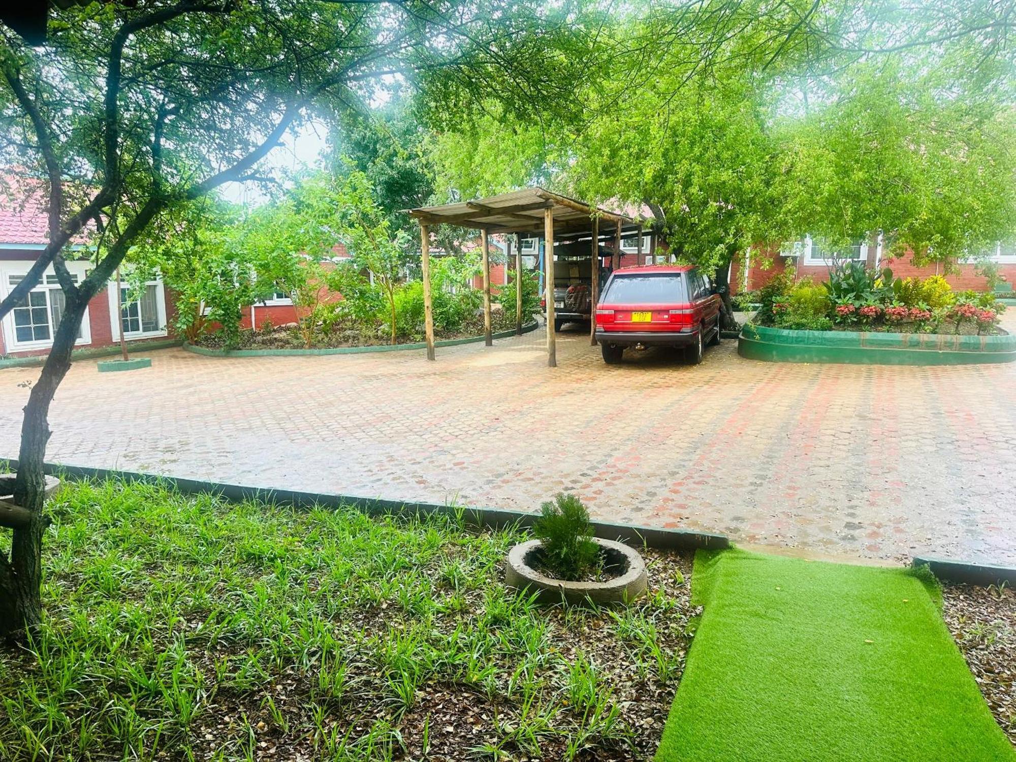 Mkomazi Hotels And Camps Hegoma Exterior photo