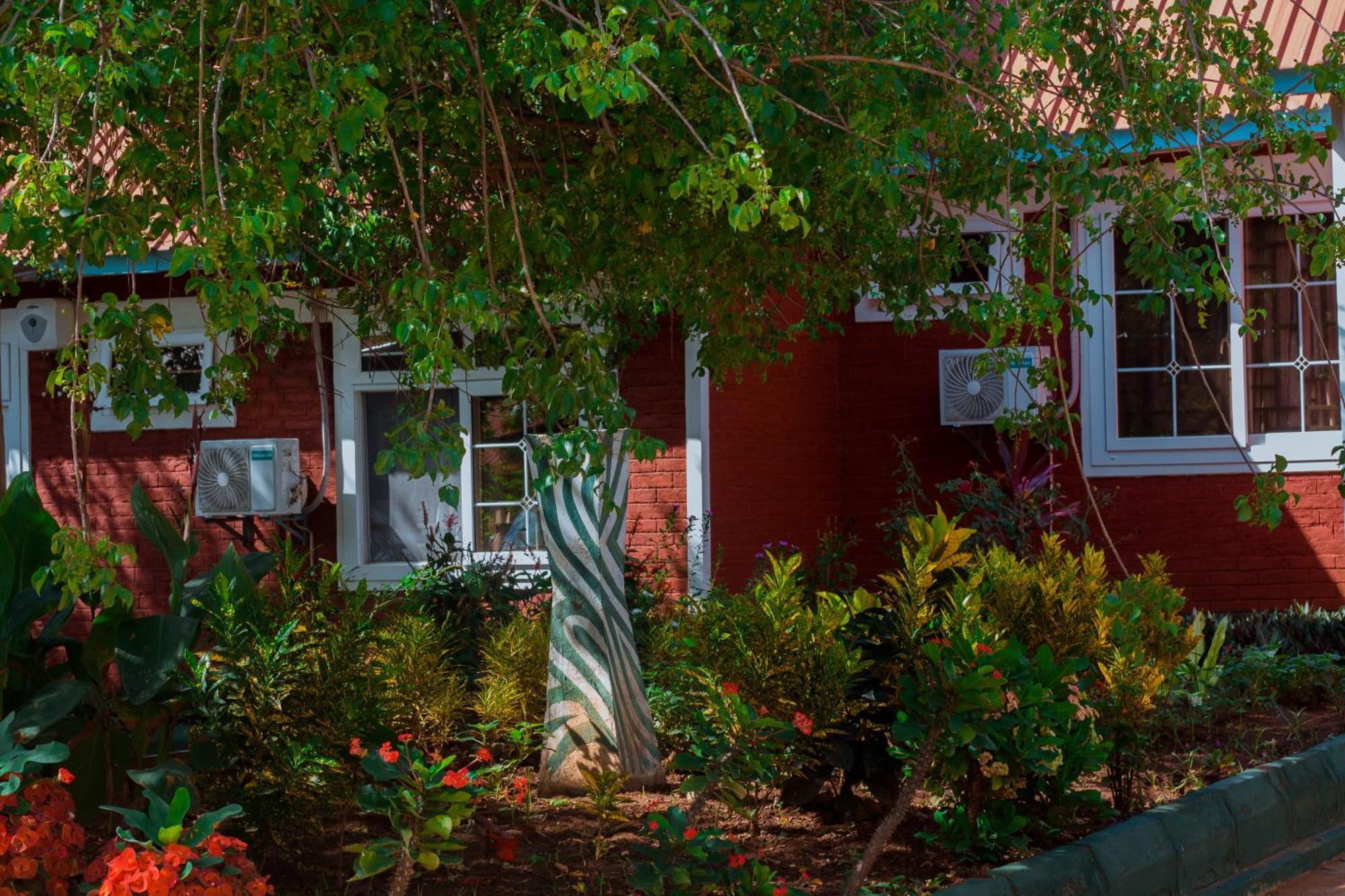 Mkomazi Hotels And Camps Hegoma Exterior photo
